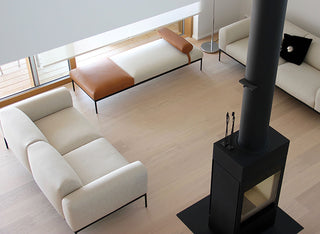 Timberwise ek Sky White – miljöbild från Timberwise. Bildens filnamn styrker kulören; sortering, ytbehandling och plankmått framgår endast när det anges i källnamnet. Referensbild.
