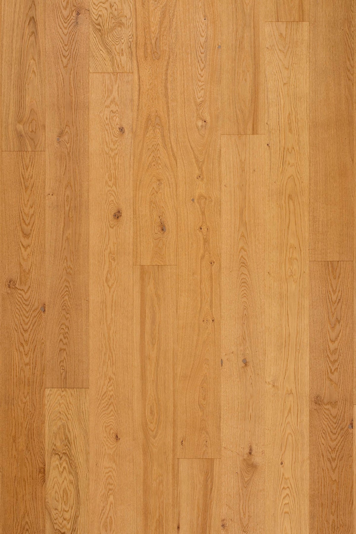 Timberwise ek Turku – bilden visar Classic / Natur, borstad / oljevaxad. Vägledande prov; annan vald sortering eller yta kan avvika.