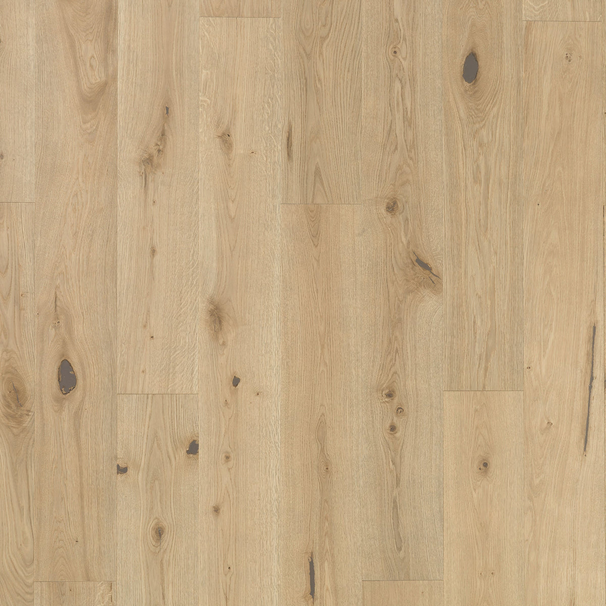 Timberwise Ekplanka Ruka – kvadratisk produktbild ovanifrån med plankorna vertikalt. Vägledande kulörreferens; sortering, ytbehandling och plankmått kan avvika.